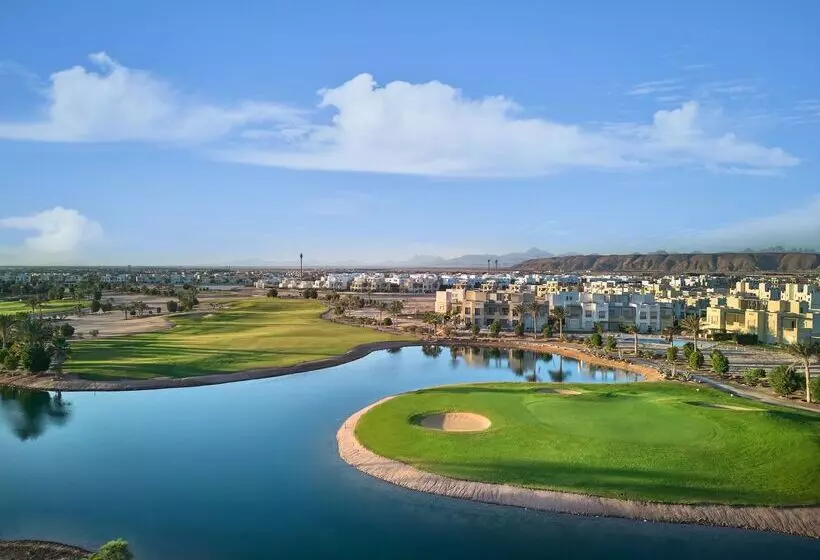 هتل Ancient Sands Golf Resort And Residences