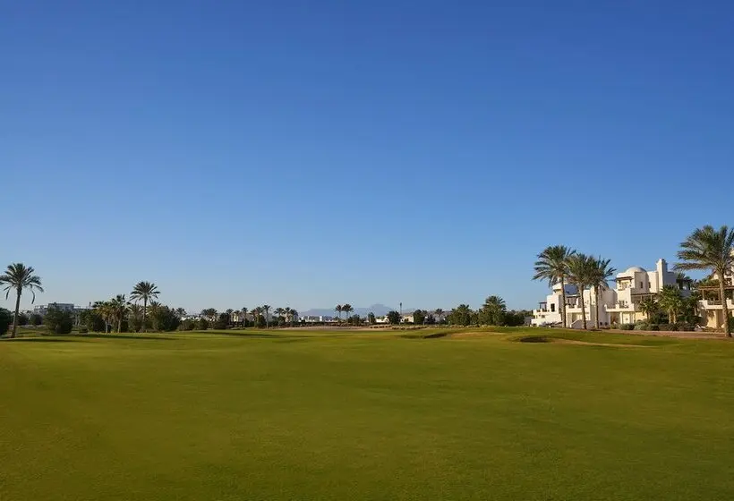هتل Ancient Sands Golf Resort And Residences