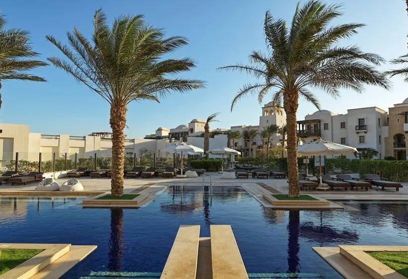 هتل Ancient Sands Golf Resort And Residences