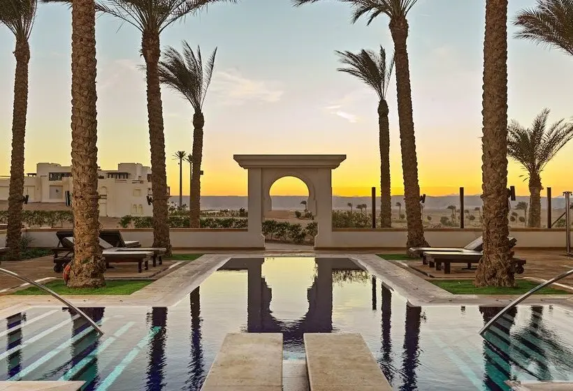 هتل Ancient Sands Golf Resort And Residences