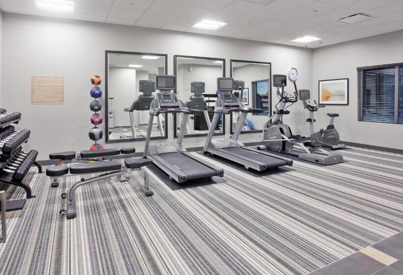 فندق Candlewood Suites Kearney, An Ihg