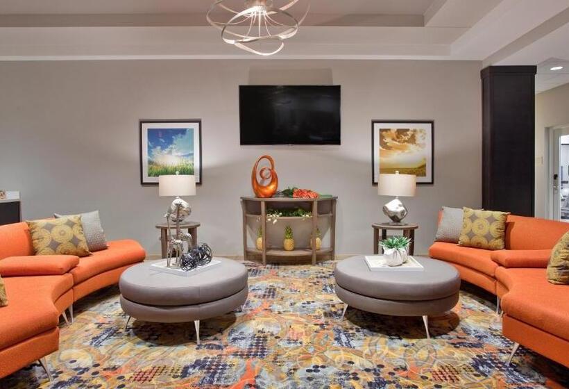 فندق Candlewood Suites Kearney, An Ihg