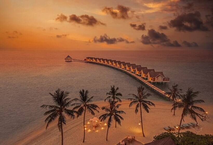 هتل Furaveri Maldives