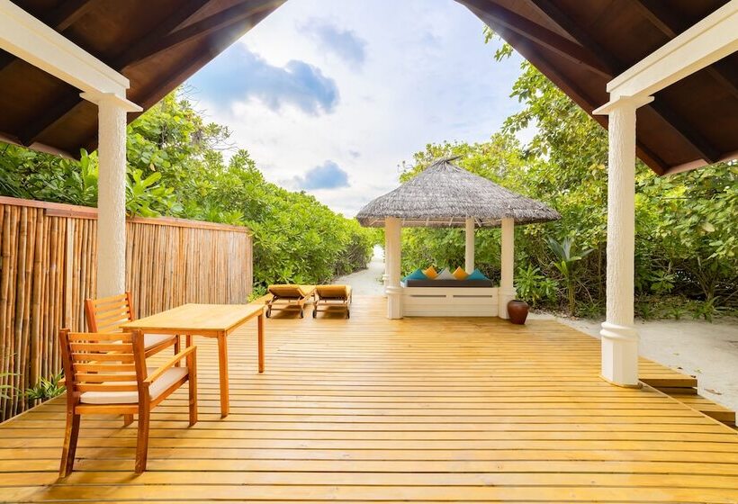 هتل Furaveri Maldives