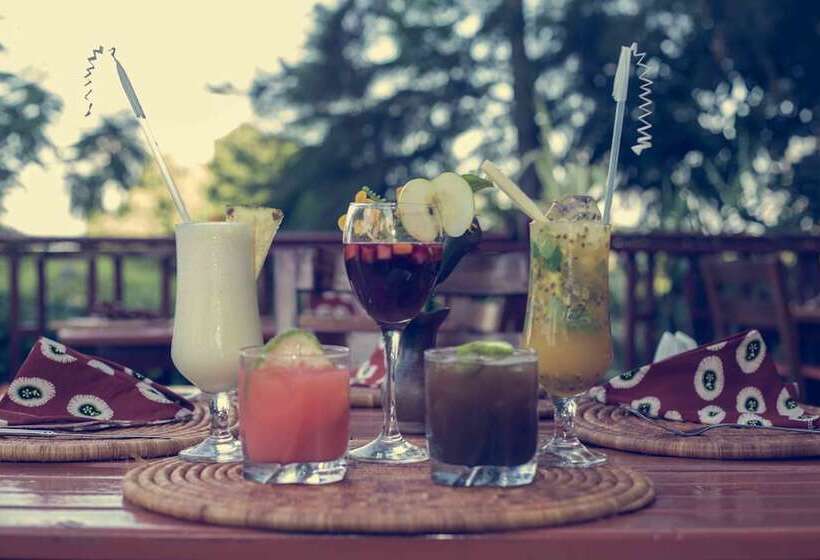 Hotel Heaven Restaurant & Boutique