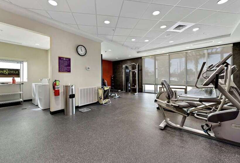 酒店 Home2 Suites By Hilton Gulfport I10