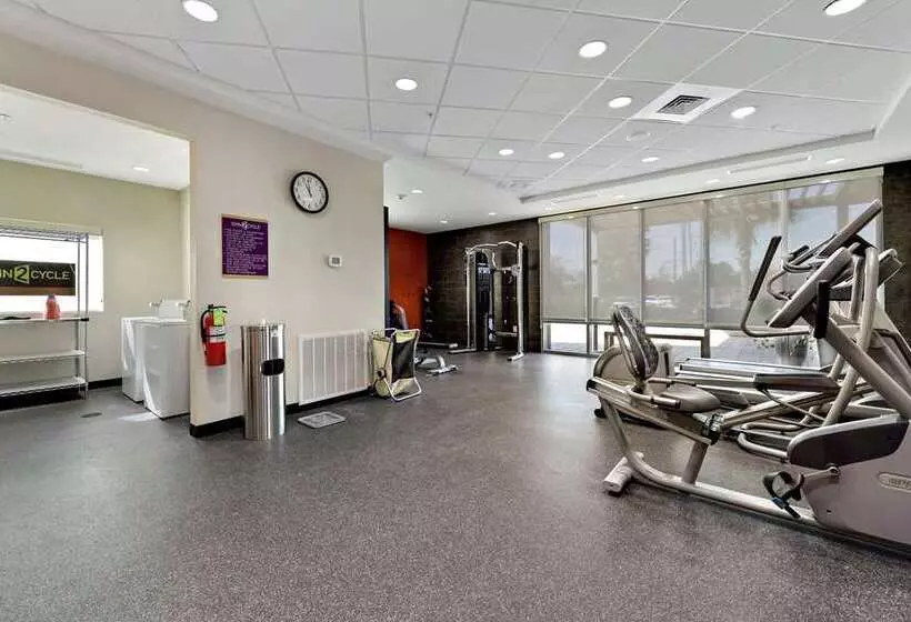 هتل Home2 Suites By Hilton Gulfport I10