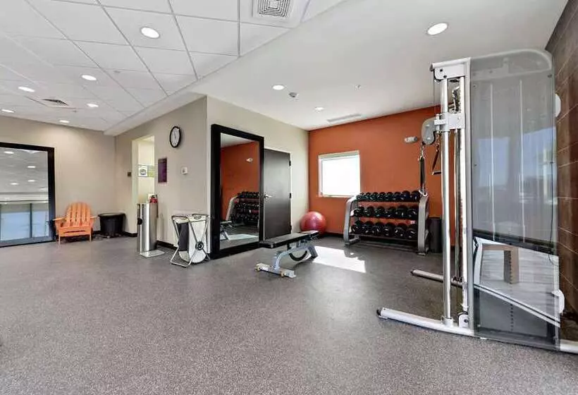 هتل Home2 Suites By Hilton Gulfport I10