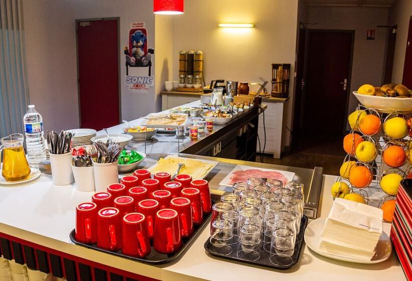 호텔 Initial By Balladins La Rochesuryon