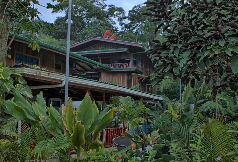 هتل La Isla Inn