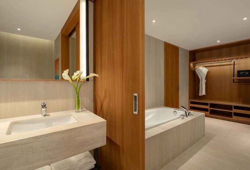 בית מלון כפרי Radisson Golf & Convention Center Batam