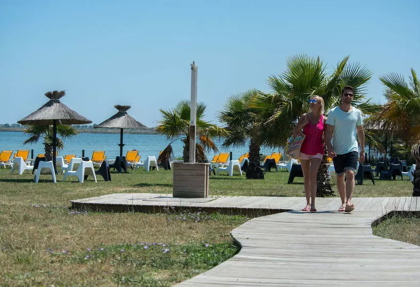 ホテル Camping Le Lac Des Rêves Lattes
