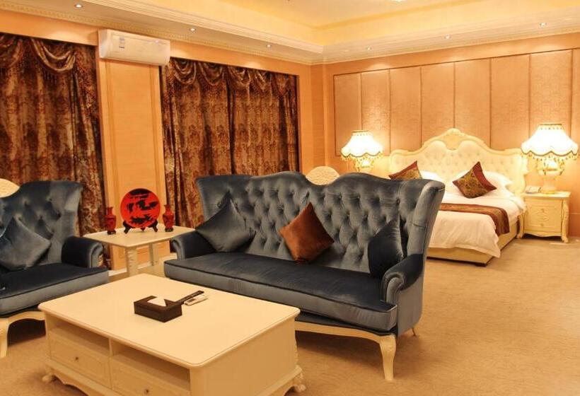 هتل Sogecoa Golden Peacock