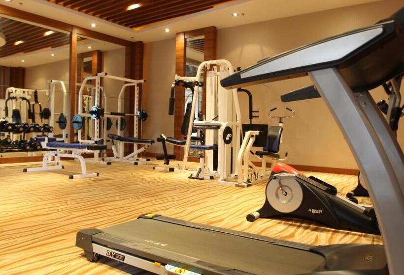 هتل Sogecoa Golden Peacock