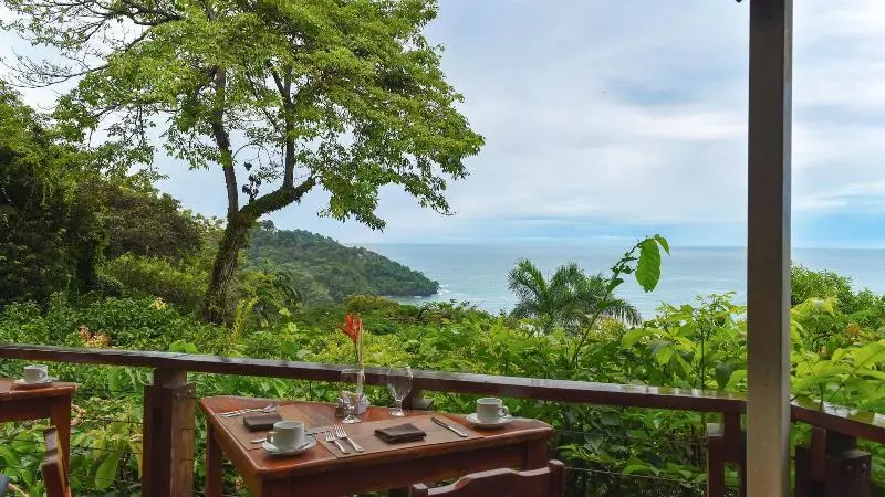 ホテル Tulemar Resort