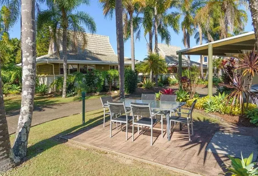 هتل Ultiqa Village Resort
