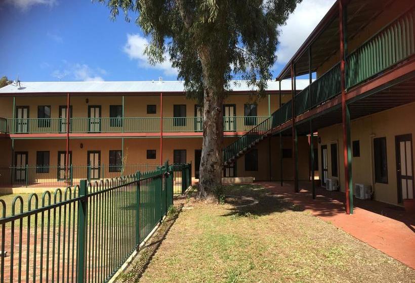 汽车旅馆  The Nosh & Nod  Howick Street