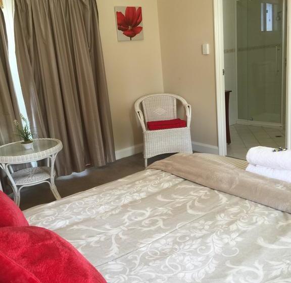 汽车旅馆  The Nosh & Nod  Howick Street