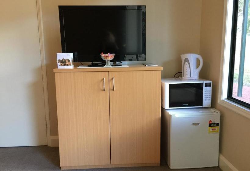 汽车旅馆  The Nosh & Nod  Howick Street