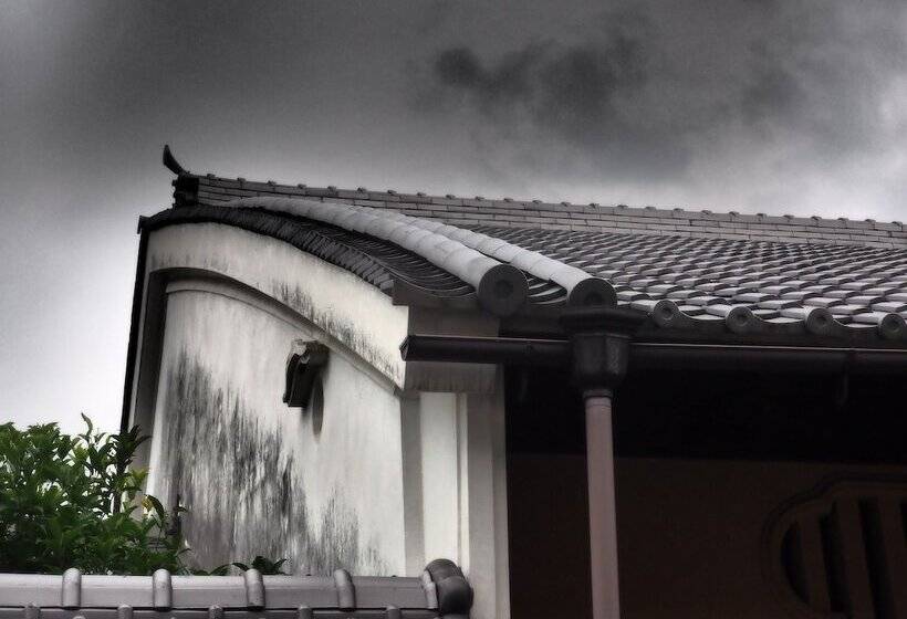 Naramachi Hostel & Restaurant