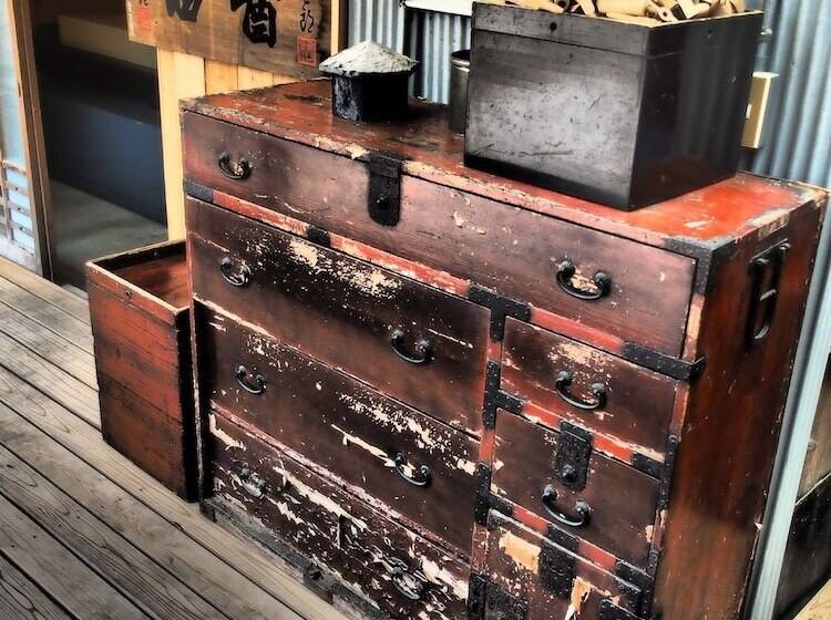 Naramachi Hostel & Restaurant