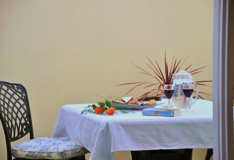 Pension Atholl Guest House