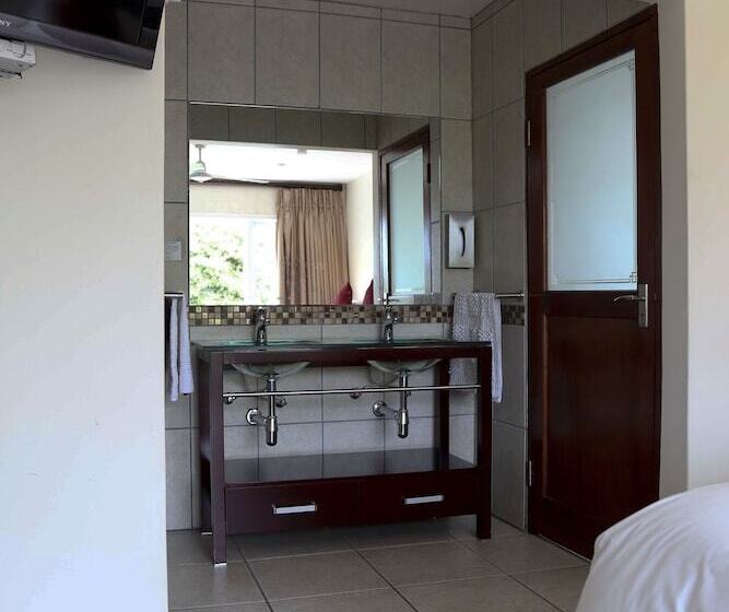 Pension Atholl Guest House