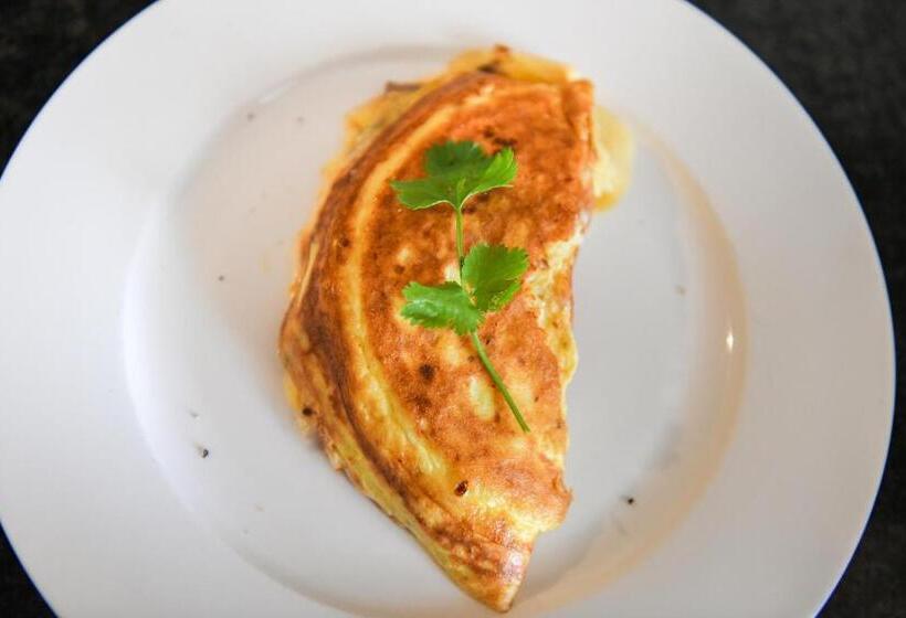 膳宿费 Four Palms Accommodation