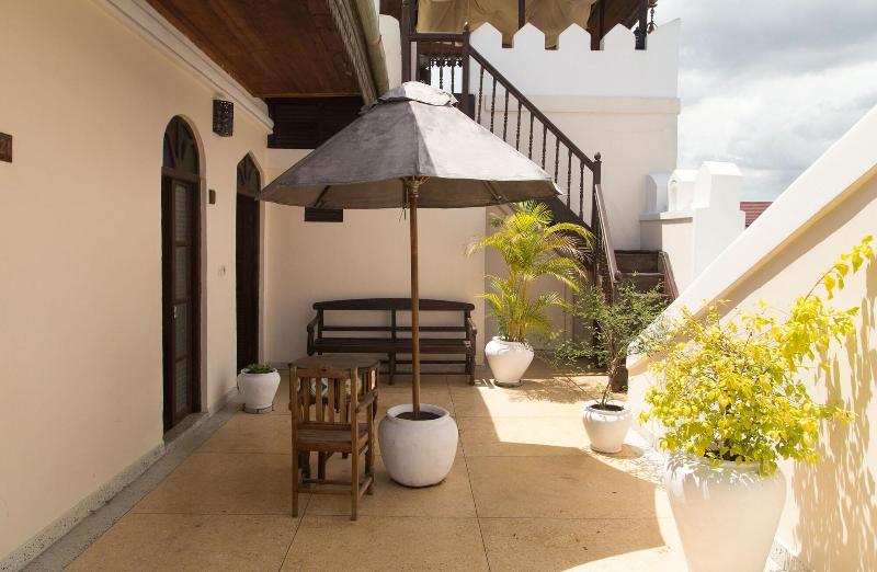 膳宿费 Kholle House