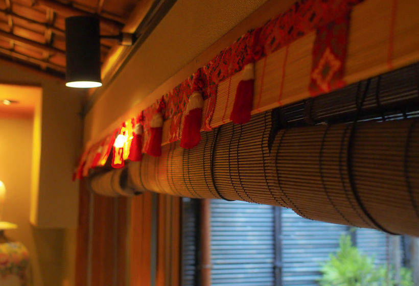 פנסיון Yadoyadejavu