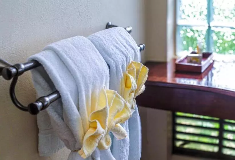 Spring Hotel Bequia