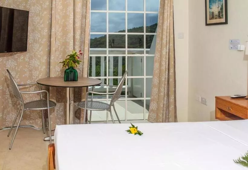 Spring Hotel Bequia