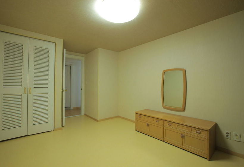 Yongpyong Resort Greenpia Condominium