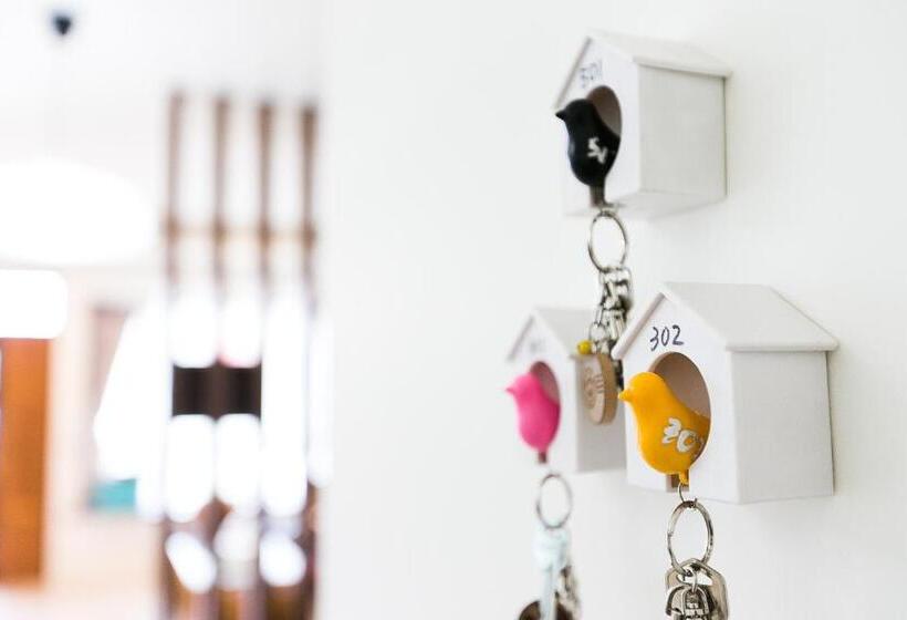 充電樁 羅東雲朵朵cloud B&b免費洗衣機 烘衣機 近週三清溝 星巴克咖啡豆 國旅卡特約店