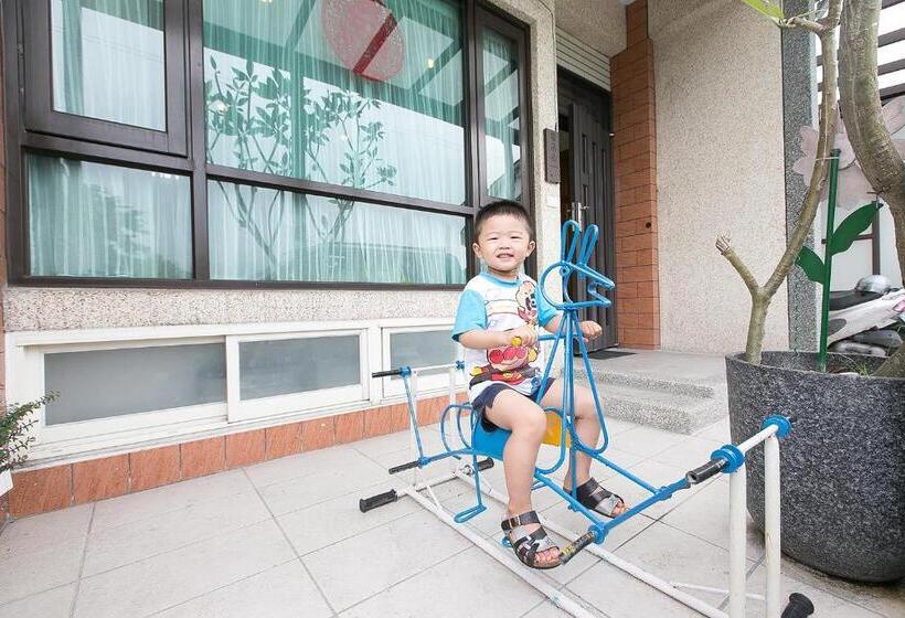 充電樁 羅東雲朵朵cloud B&b免費洗衣機 烘衣機 近週三清溝 星巴克咖啡豆 國旅卡特約店