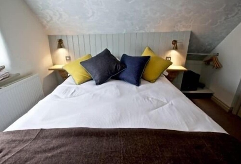 客栈 Woodstock Arms