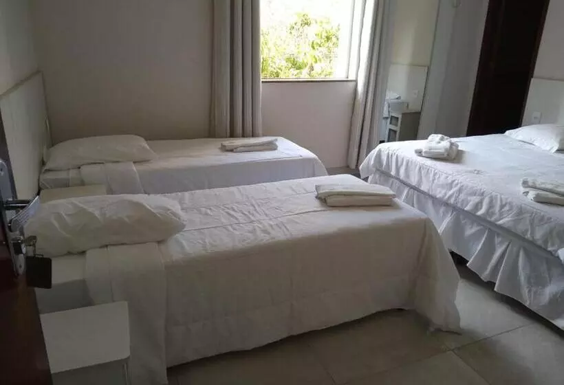 ホテル Alzira Imperial