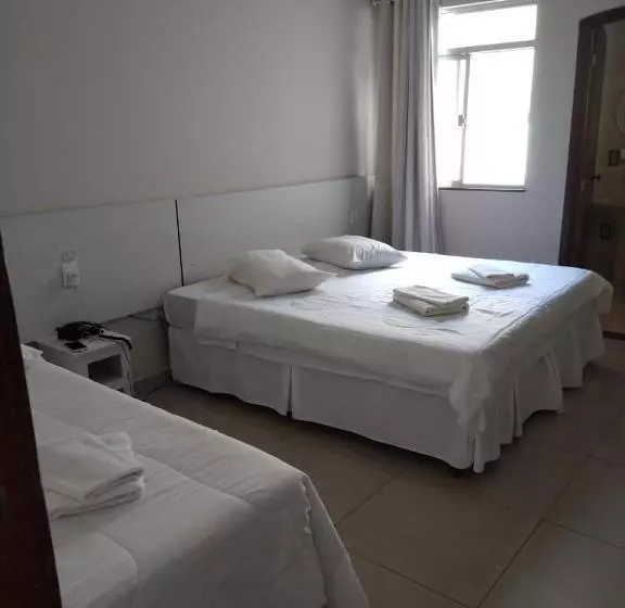 ホテル Alzira Imperial