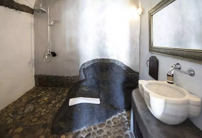 هتل Ducato Di Oia   Adults Only