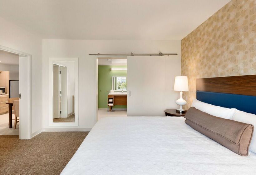 فندق Home2 Suites By Hilton Destin