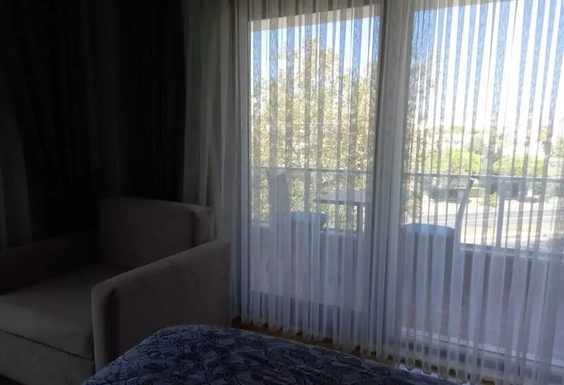 هتل Keyf Konak