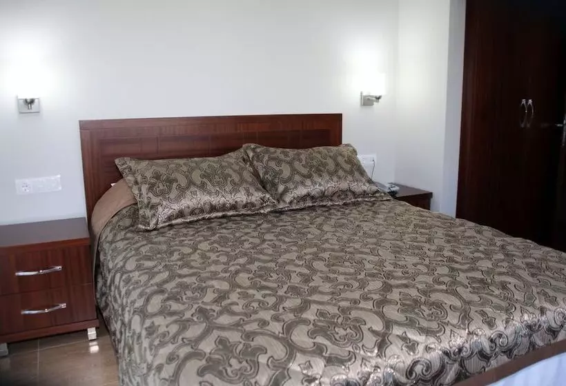 هتل Keyf Konak
