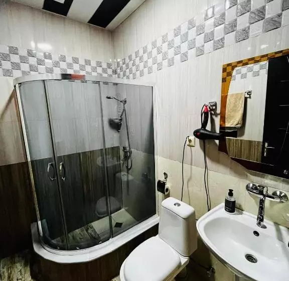 هتل Lux Palace