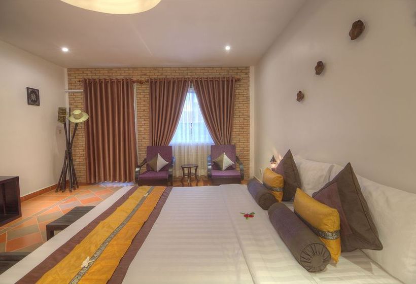 فندق Marina Holiday Park