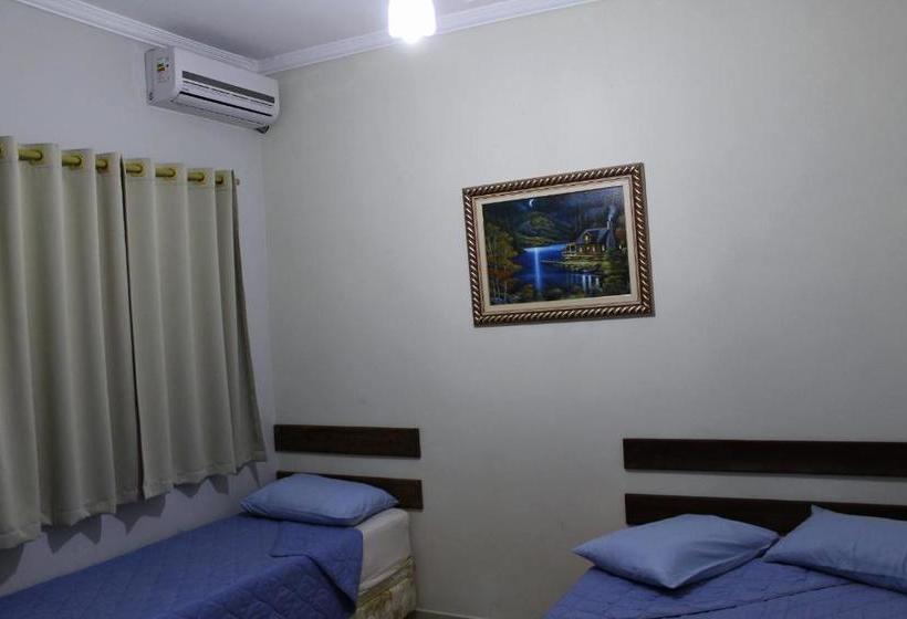 호텔 Pousada Dona Ana