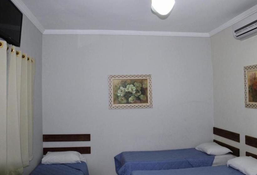 호텔 Pousada Dona Ana