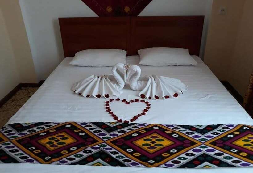 בית מלון כפרי Shams