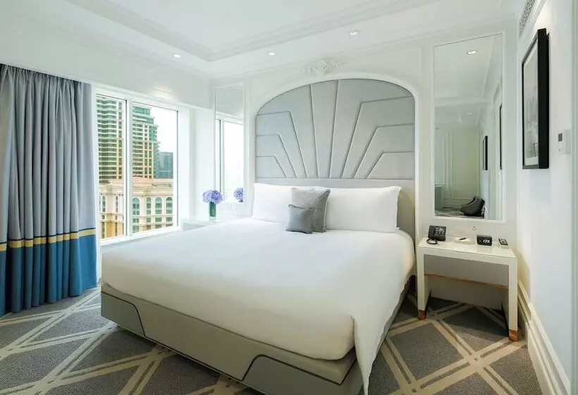 هتل The Parisian Macao