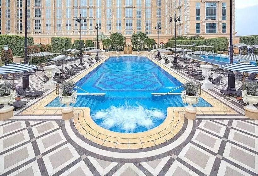 هتل The Parisian Macao