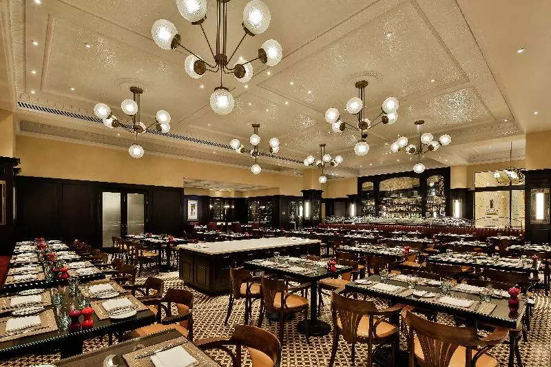 هتل The Parisian Macao